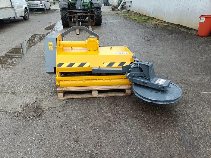 Usato Trincia da 1,20m con ruota interfilare da 60cm