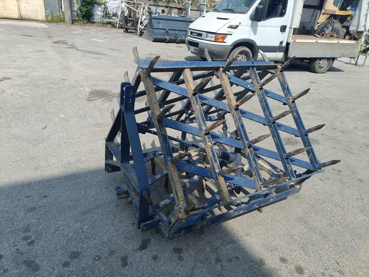Usato Erpice a denti fissi da 2,90 m