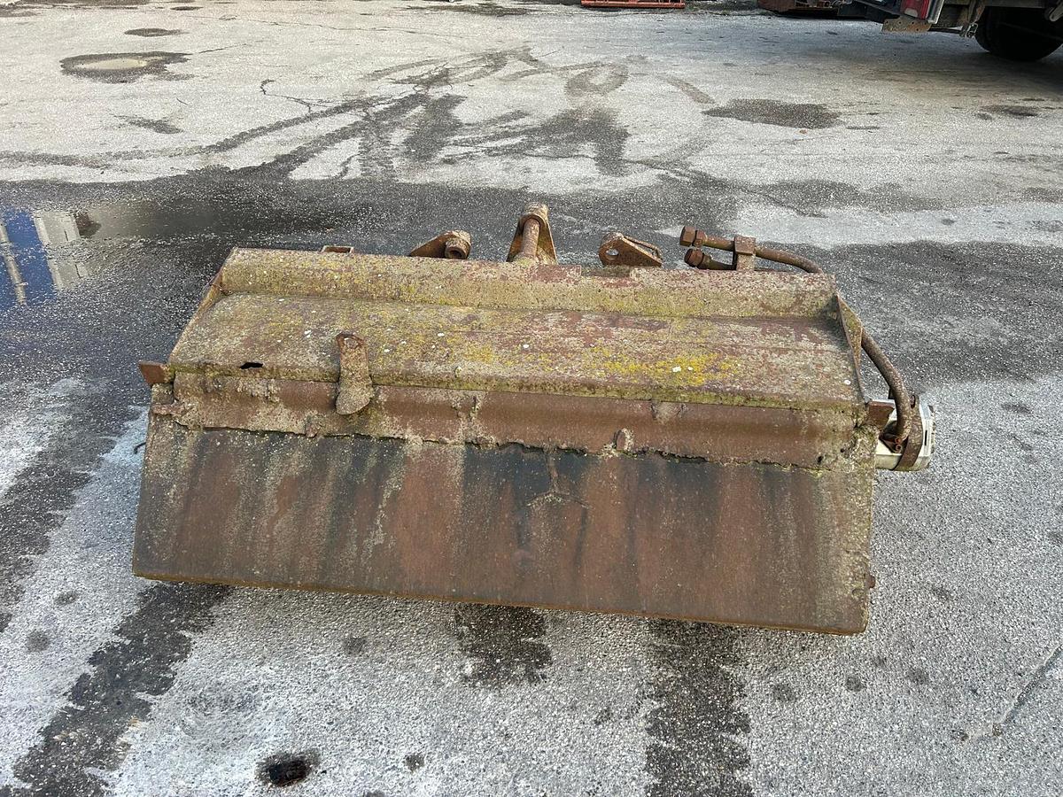 Usato testata trinciante o trincia per escavatore da 1,25m