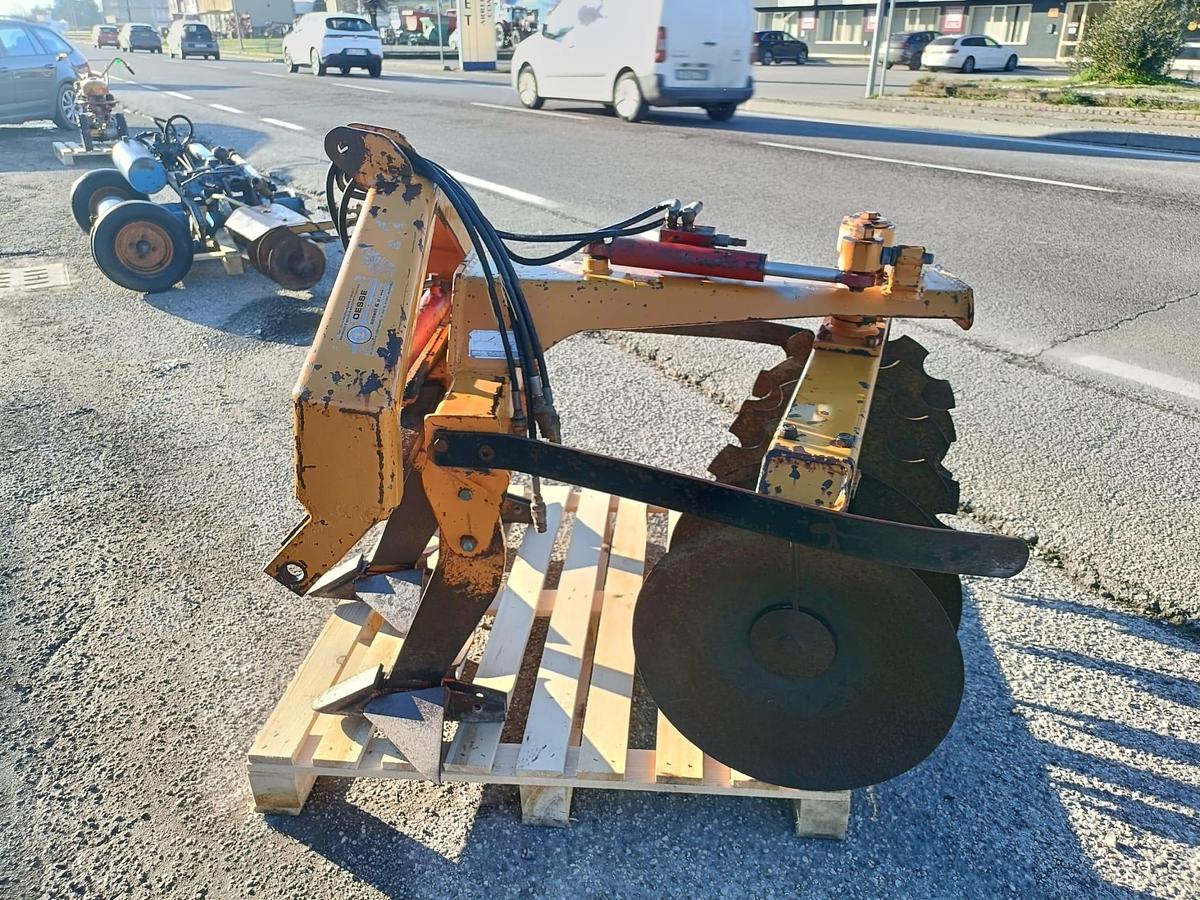 Usato ripper disco Oesse mod 6D idraulico-per vigneto o frutteto