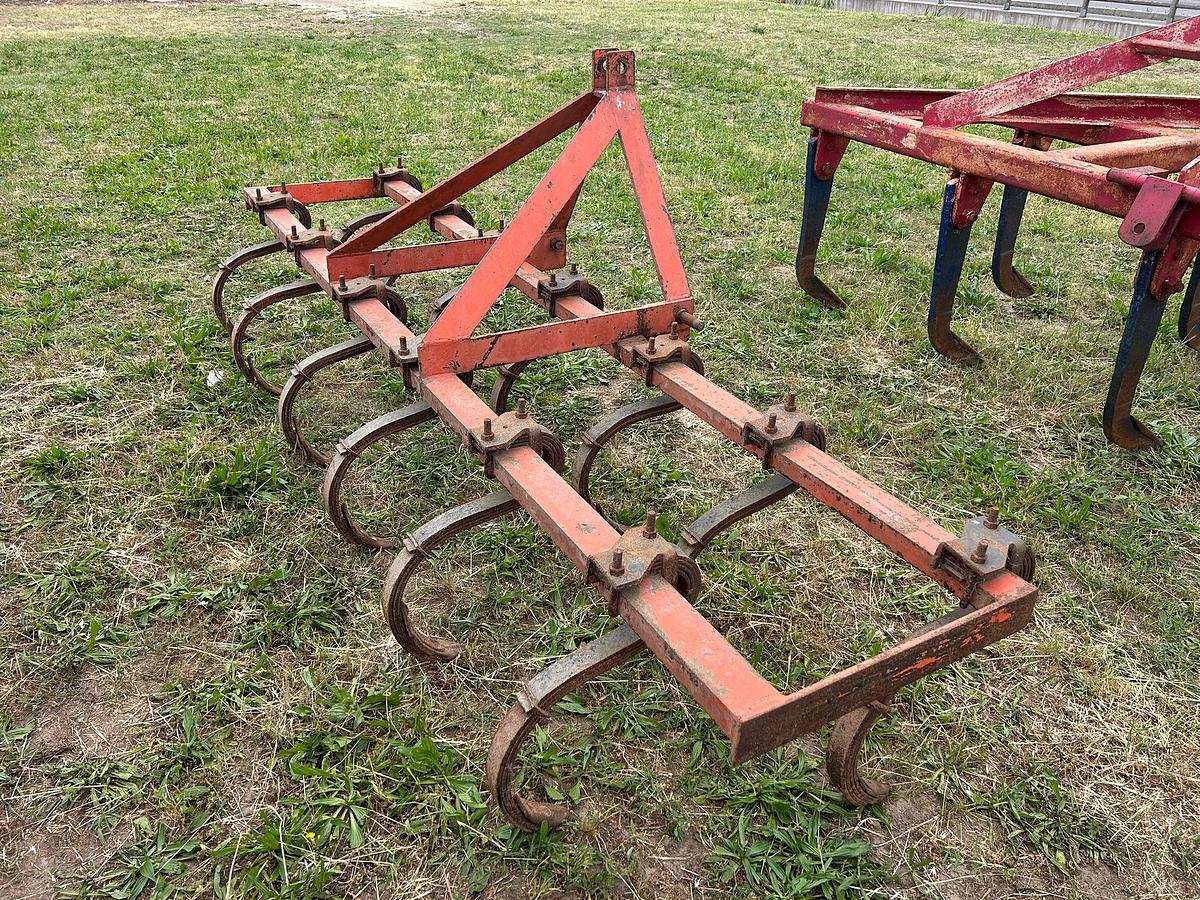 Usato Estirpatore preparatore da 3,10m a 13 ancore