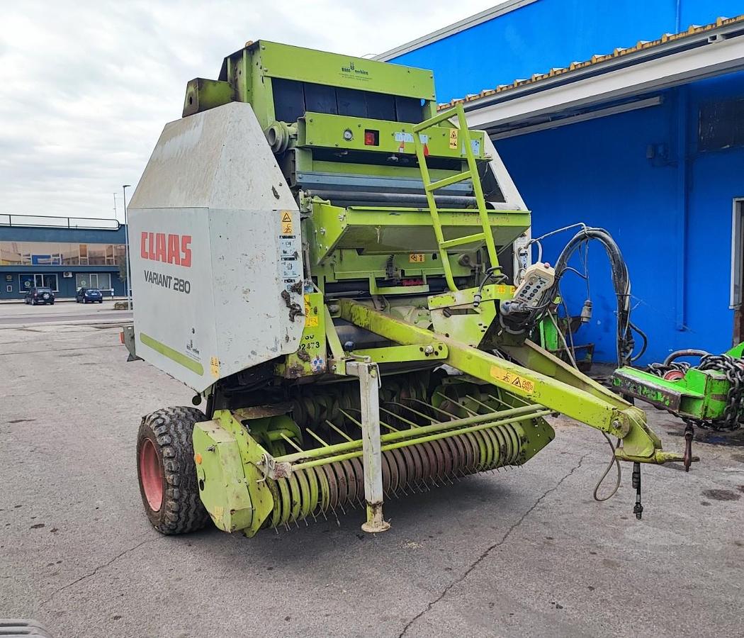 Usato Rotopressa Claas Variant 280