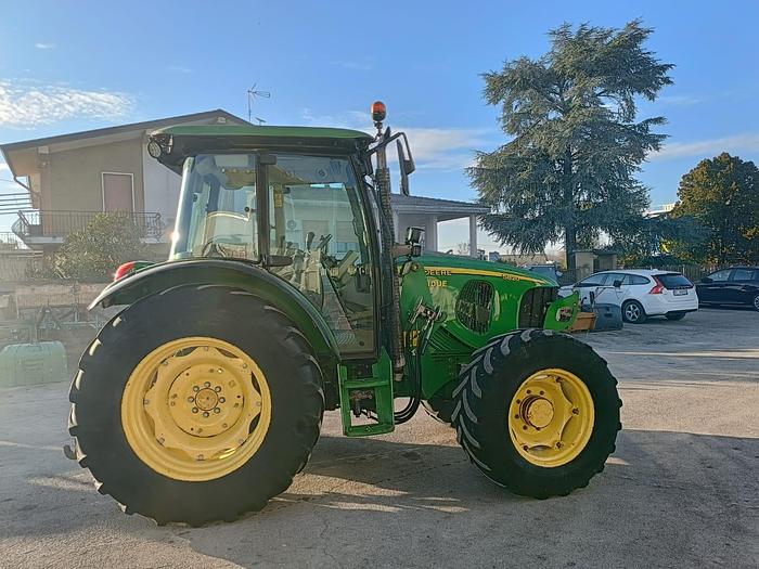 Usato John Deere 5820-fr. aria
