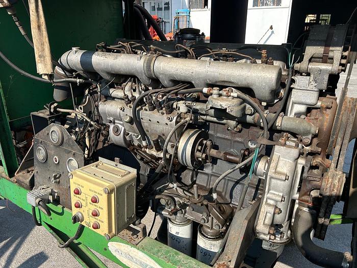 Usato Gruppo motopompa Andreasi-motore Fiat 150 cv