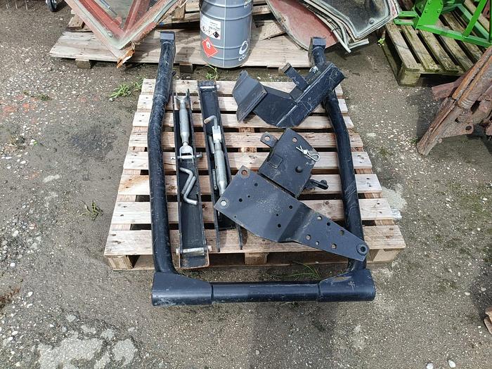 Usato Arco protezione abbattibile per trattore frutteto