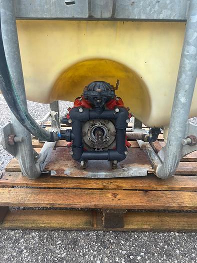 Usato Botte per diserbo da 6 quintali senza archi