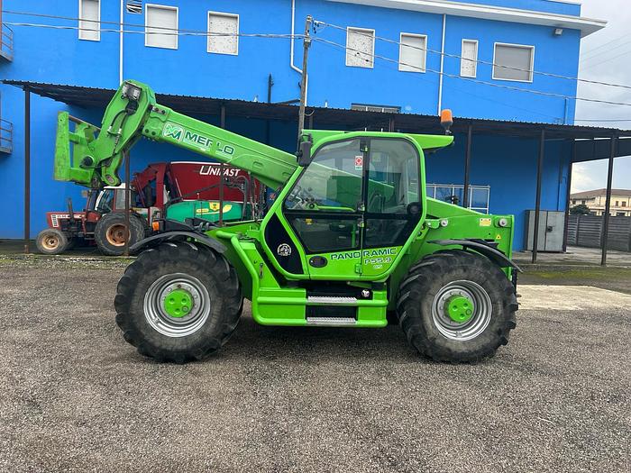 Usato Merlo P 55.9 CS Panoramic agricolo 2012 benna grande