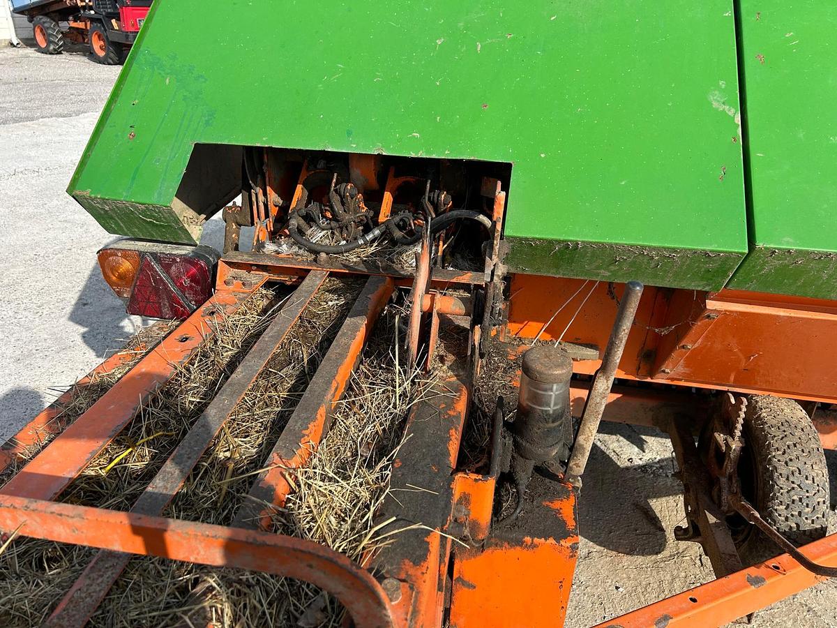 Usato Imballatrice per balline marca Gallignani modello 5000