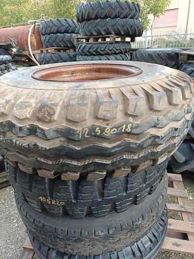 Usato Gomme varie per trattore agricolo o rimorchio (1)