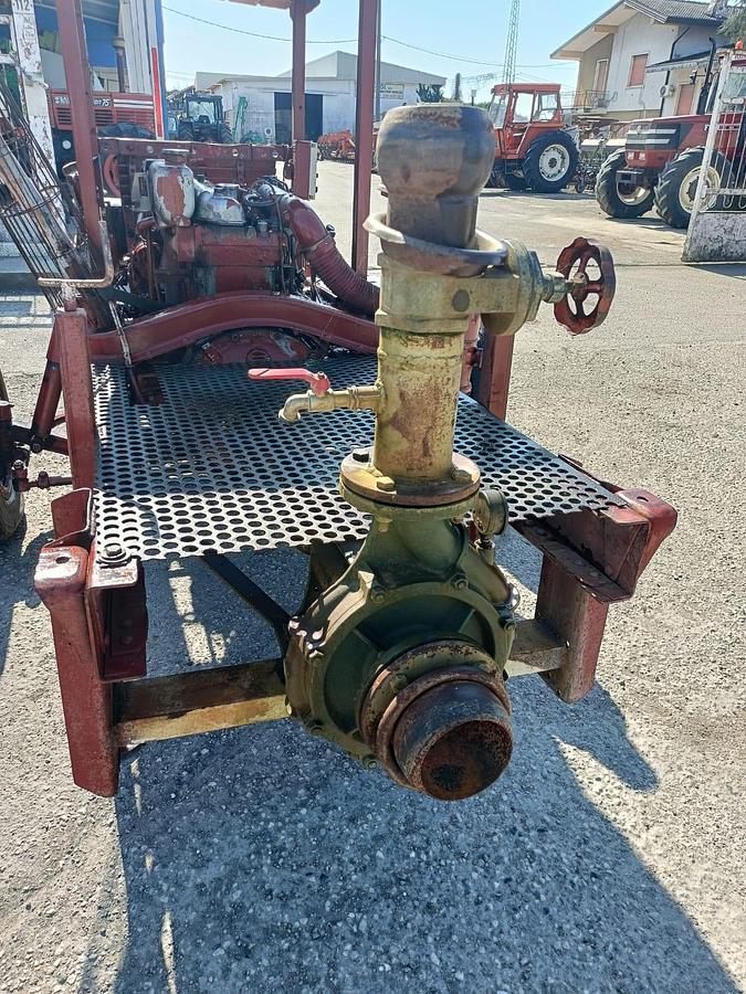 Usato gruppo motopompa- motore Fiat 4 cilindri 85 cv