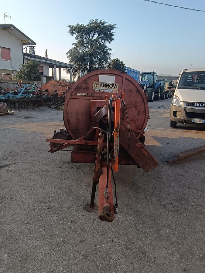 Usato spandiletame Annovi da frutteto o vigneto-50q