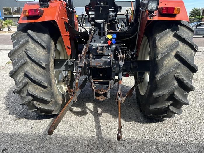 Usato New Holland L 85- CV 85- Cilindri 4- anno 1998