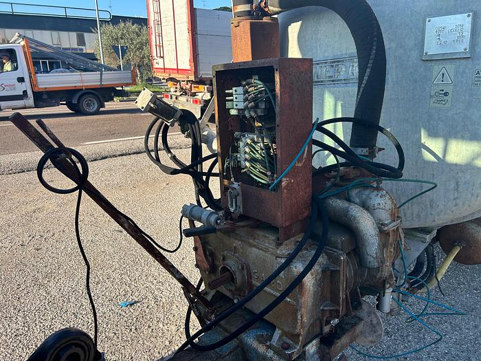 Usato Botte liquame zincata Canepari CB140