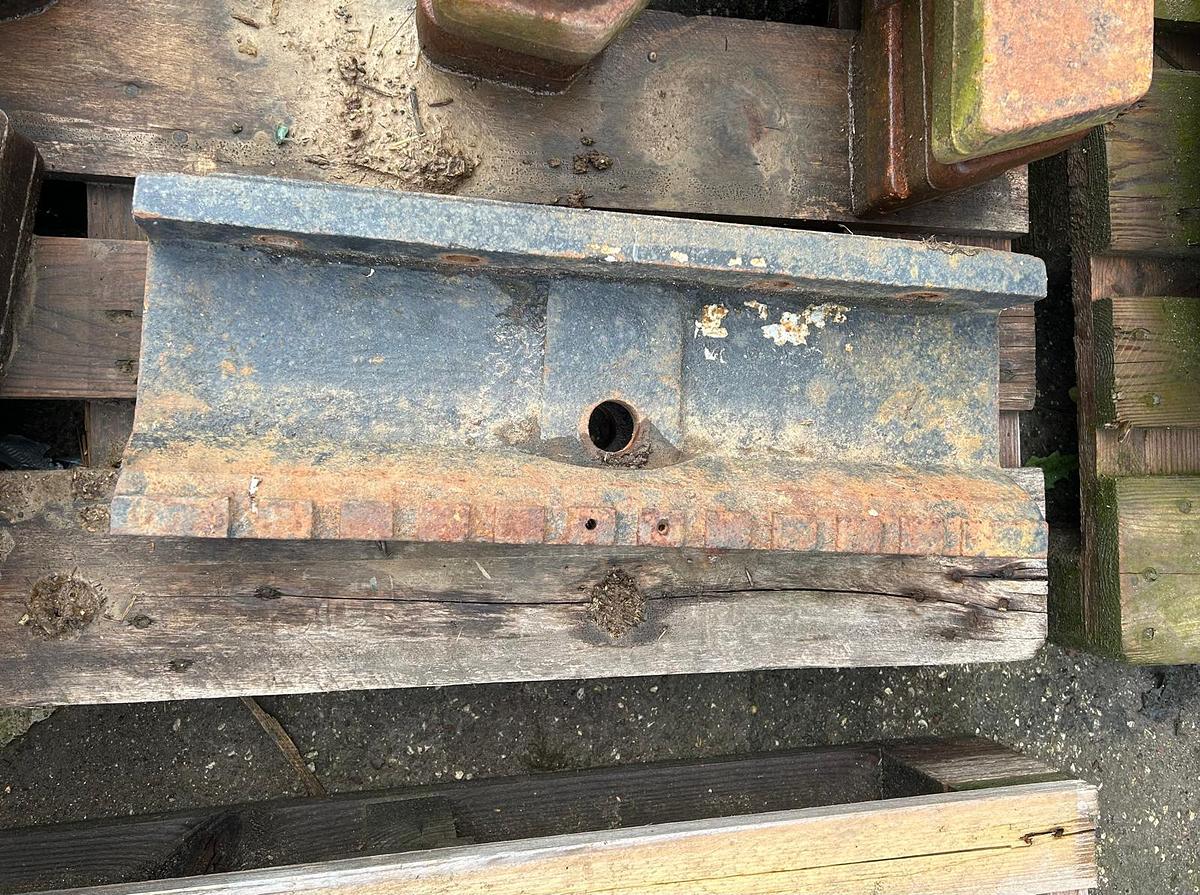 Usato Zavorre e porta zavorre per trattore-diverse marche