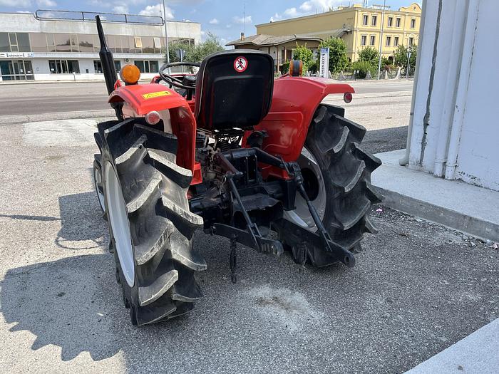 Used Trattore Mitsubishi