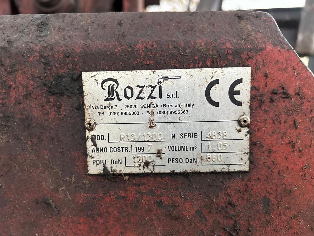 Usato Benna Rozzi per escavatore con CE