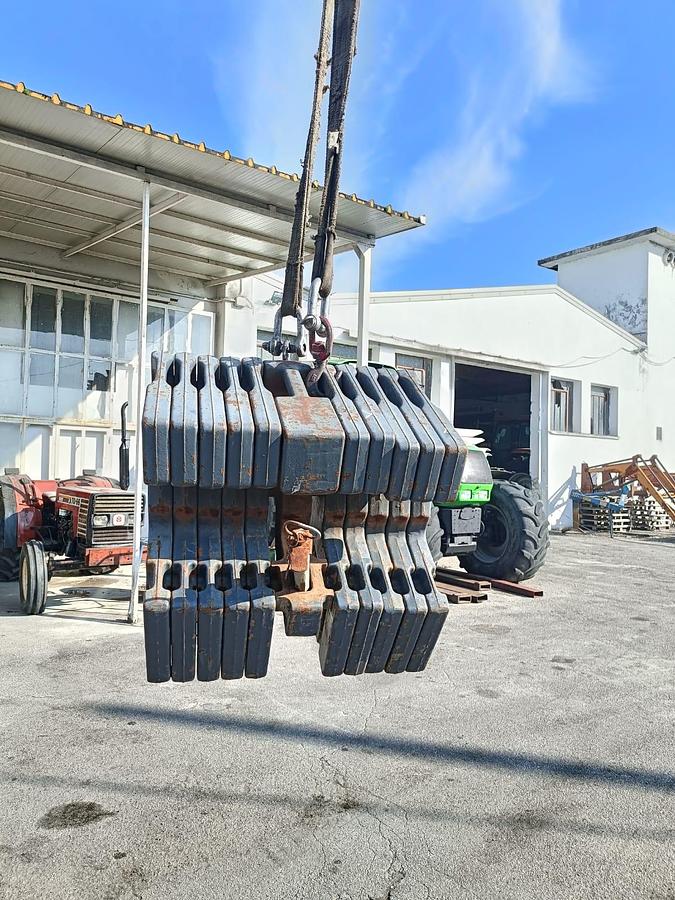 Usato blocco zavorra per fiat New Holland