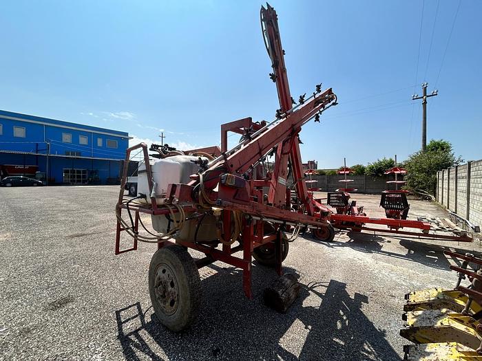 Usato Botte diserbo trainata 8q- barre 12m