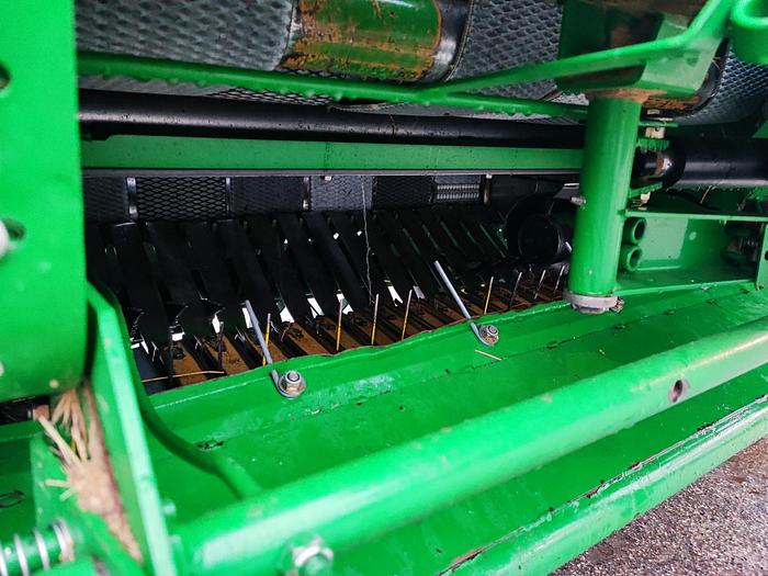 Usato Rotopressa JD 852N-camera var-rete e spago