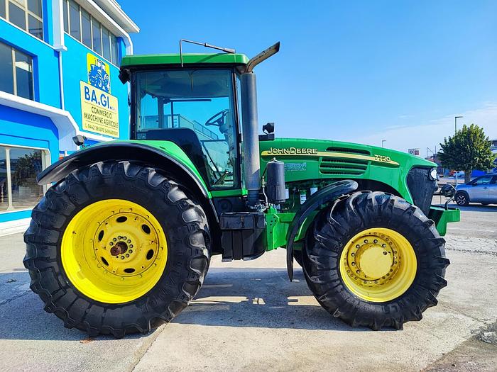 Usato John Deere 7720-CV 210-freni ad aria-ponte sospeso