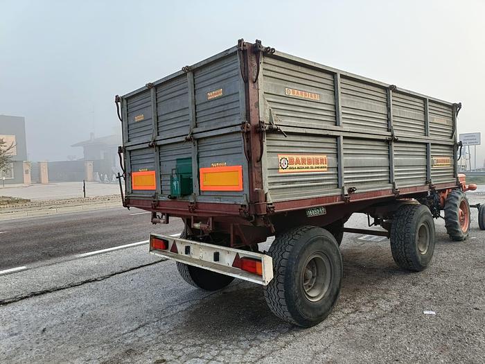 Usato Rimorchio Barbieri trilaterale da 50 quintali