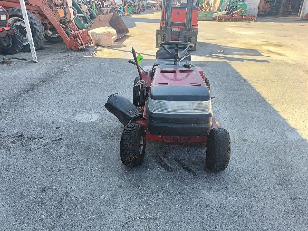 Usato Trattorino taglia erba Murray 12.5 IC 40