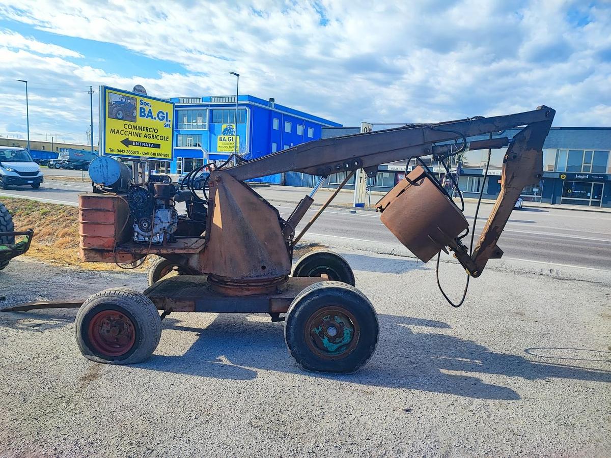 Usato Caricaletame a motore non funzionante