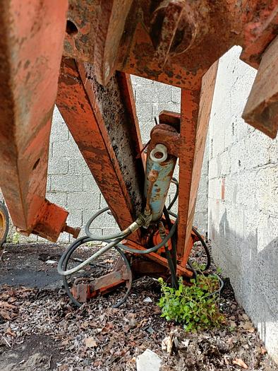 Usato Aratro monovomere medio marca Rossetto