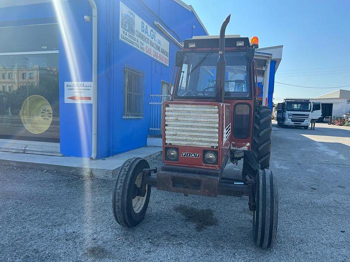 Usato Fiat 880 cabinato 2 ruote CV 88 cilindri 4