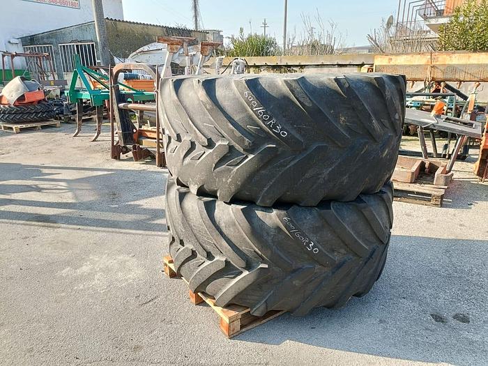 Usato Gomme varie con cerchio o senza