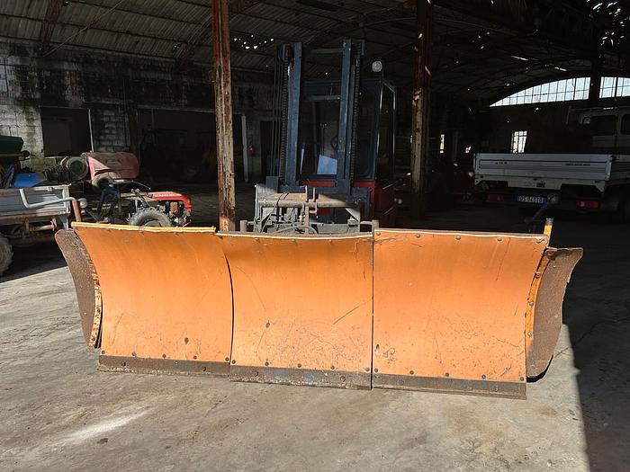 Usato Pala da neve 3 metri idraulica con molle antiurto