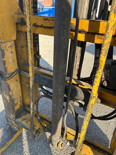 Usato Muletto Porter mod H2750 con forche e stringcasse