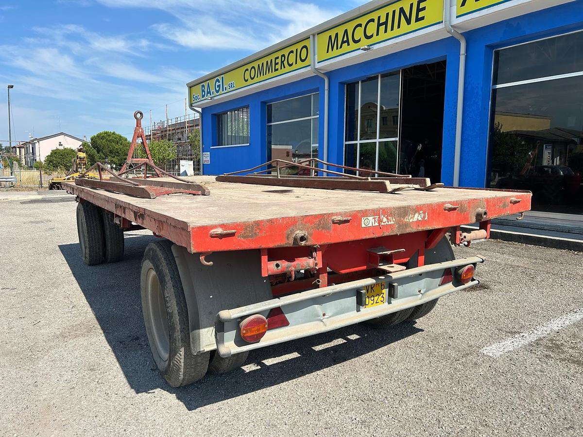 Usato Pianale 2 assi Tecnosima 140 quintali con rampe
