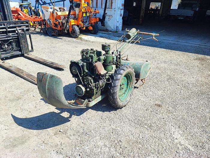 Usato Motocoltivatore a Diesel 8CV