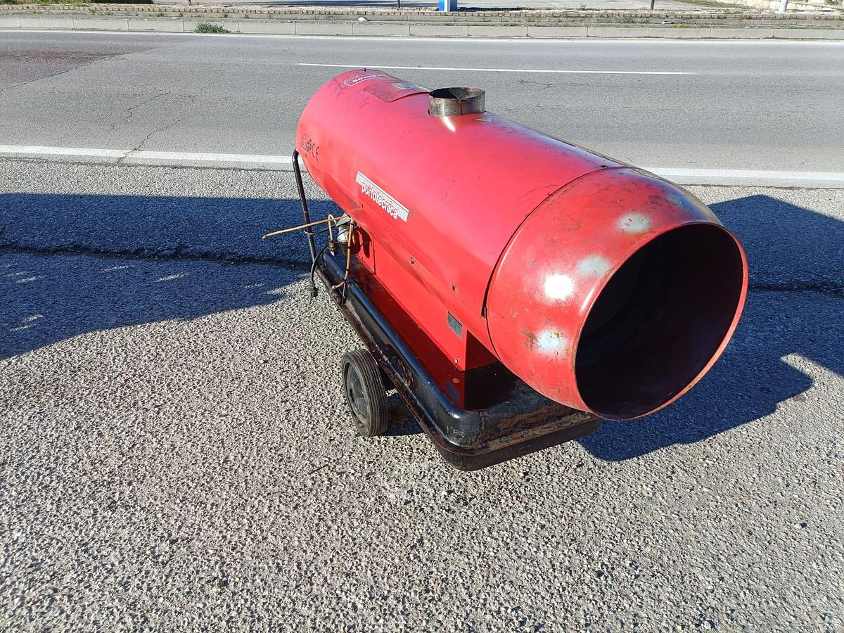 Usato Riscaldatore di capannoni Mobilcalor 565