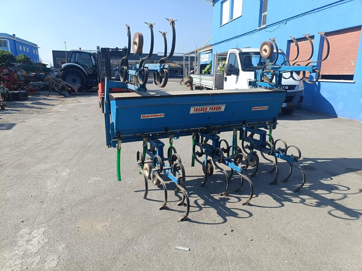 Usato sarchio Paroni da 3,20 mt