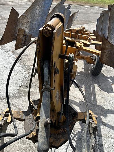 Usato Aratro quadrivomere Mipra modello Taurus