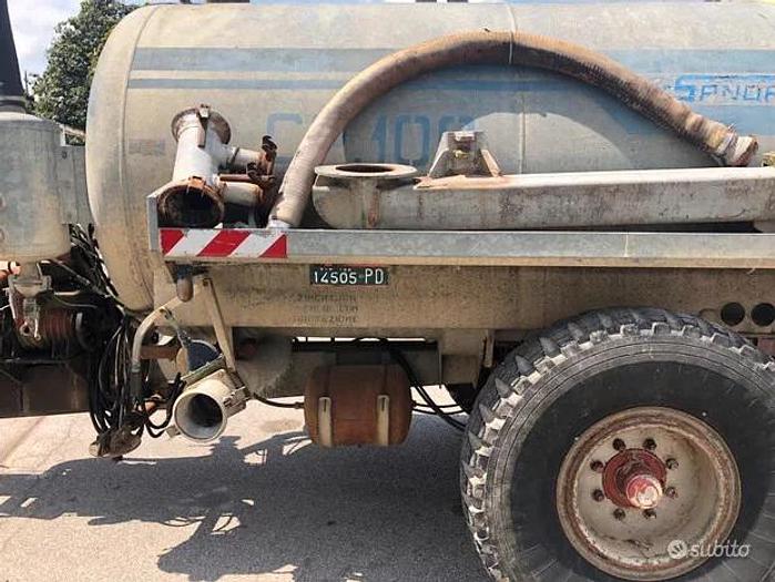 Usato Botte Liquame due assi marca Sandri 140 q