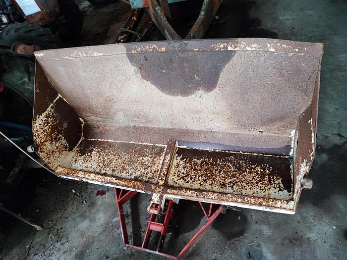 Usato benna per trattori