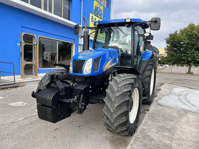 Usato New Holland T 6070 elite- CV 180- anno 2012