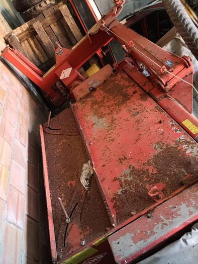 Usato KUHN FC 202 R anno 1998 con condizionatore