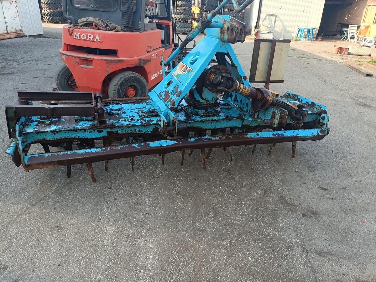 Usato erpice rotante Remac da 2,50m con denti a spuntoni