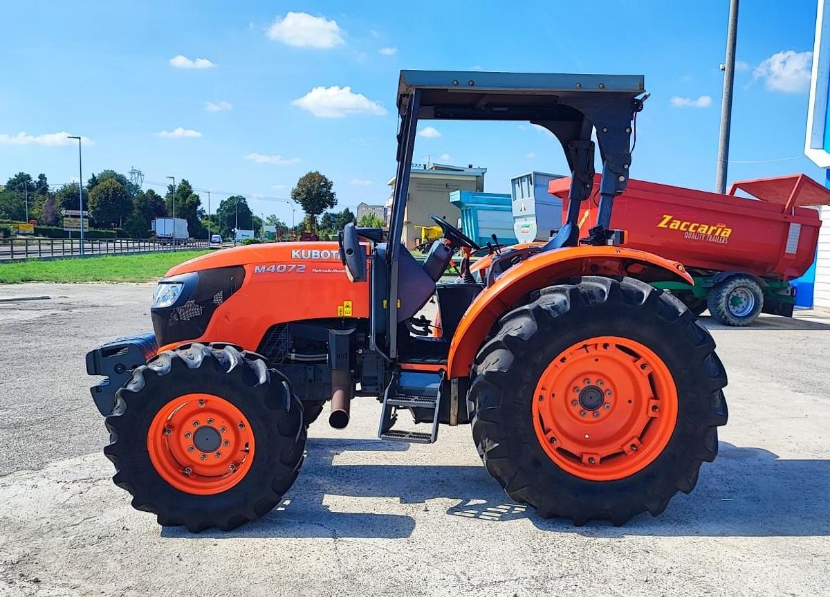 Usato Kubota M4072-2200 h