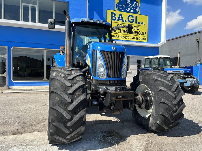 Usato New Holland TG 285-CV 315-ore 11052-anno 2005