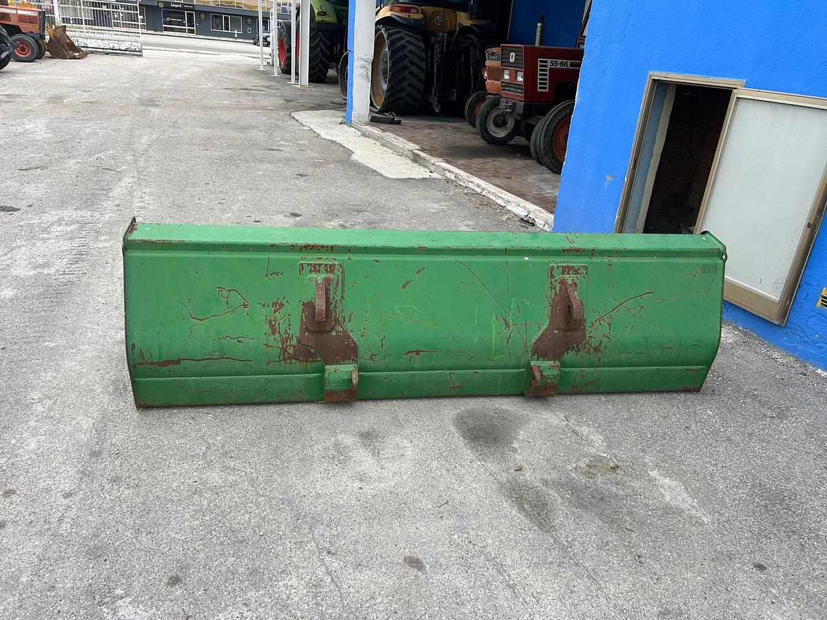 Usato Accessori caricatore John Deere per trattore agricolo