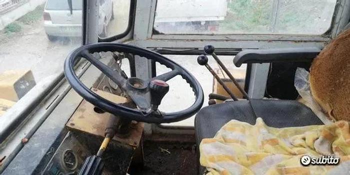 Usato Pala Benati cil. 6-CV 115-tara 76q.-anno1992