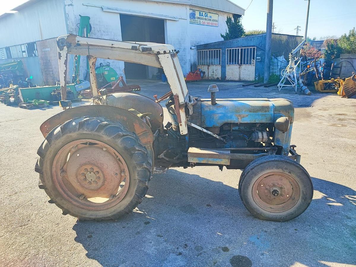 Usato Fordson Dexta funzionante