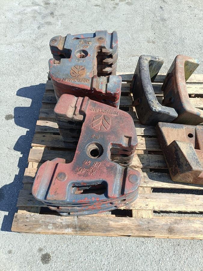 Usato Zavorre e porta zavorre per trattore-diverse marche