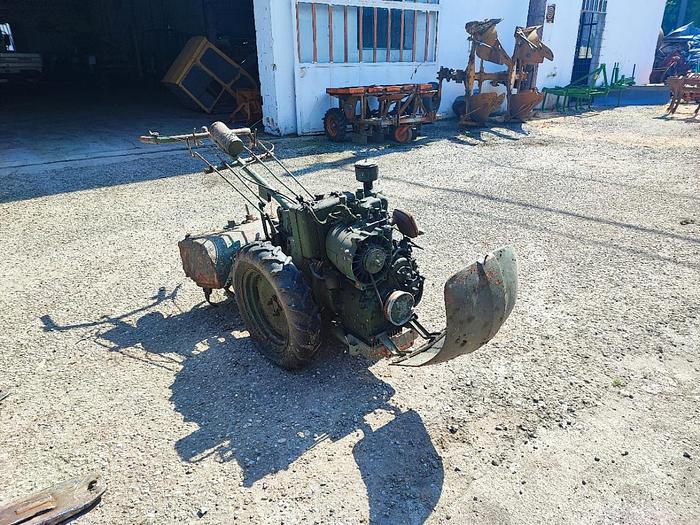Usato Motocoltivatore a Diesel 8CV