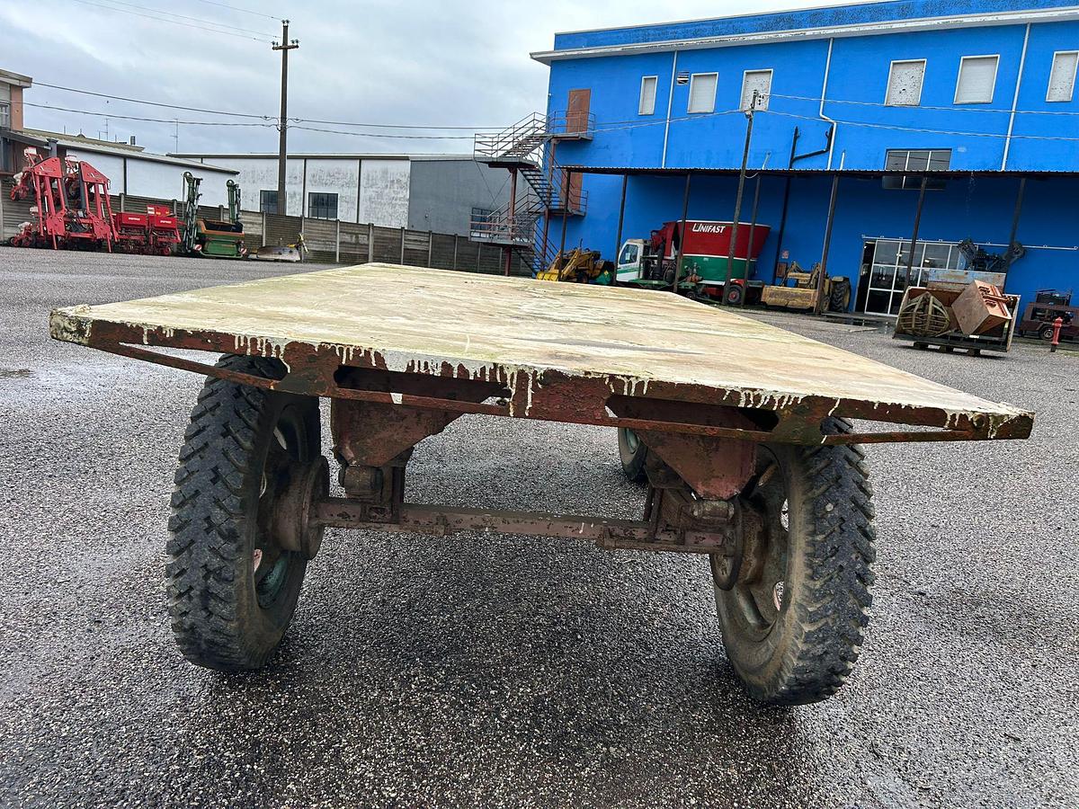 Usato Pianale agricolo 2 assi- portata 40 q